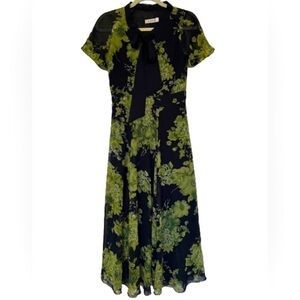 Vintage Asian Fit and Flare 50s Style Midi Dress. Size M